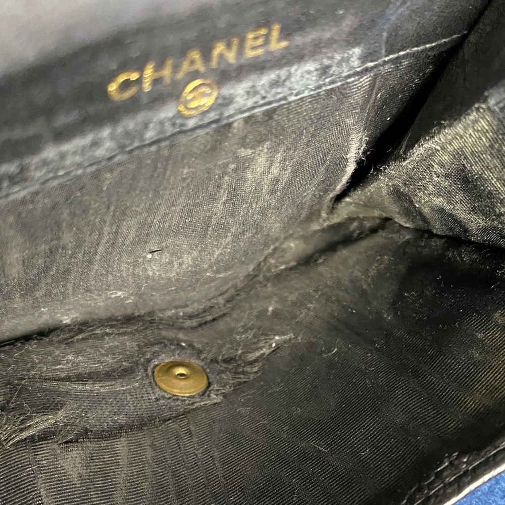 CHANEL Vintage Wallet - Picture 11 of 13